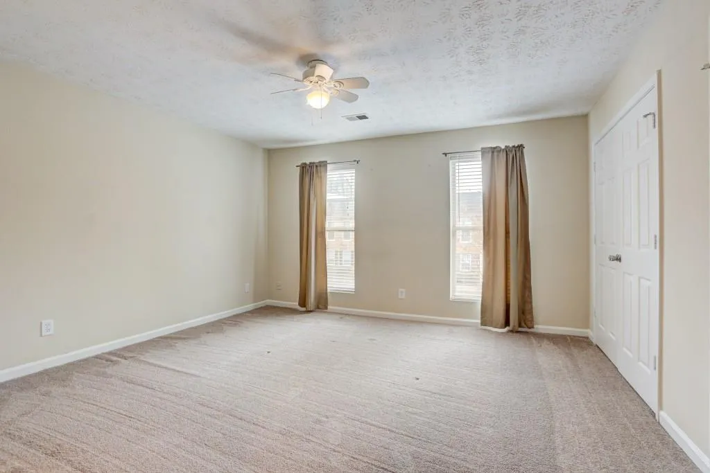155 N River Drive Unit G, Sandy Springs, Georgia 30350, 2 Bedrooms Bedrooms, ,2 BathroomsBathrooms,Residential,Sold,155 N River Drive Unit G,6698548