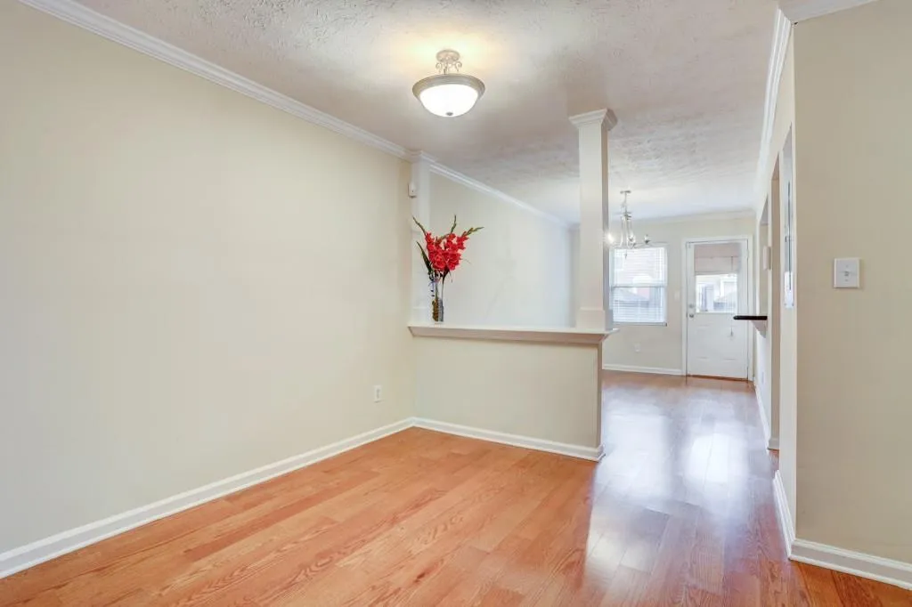 155 N River Drive Unit G, Sandy Springs, Georgia 30350, 2 Bedrooms Bedrooms, ,2 BathroomsBathrooms,Residential,Sold,155 N River Drive Unit G,6698548