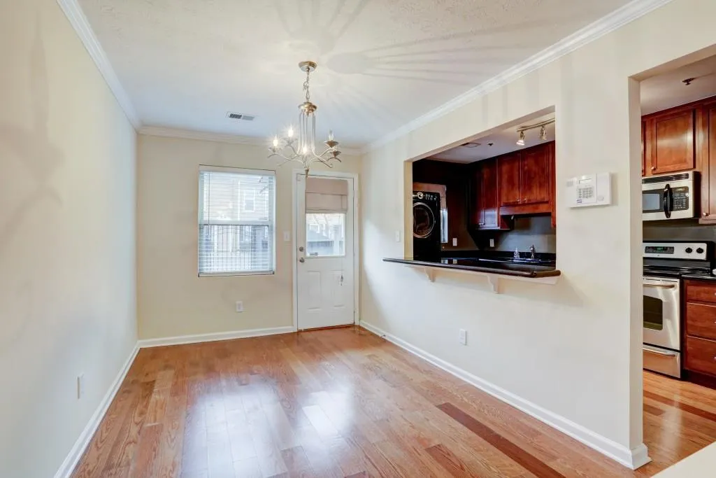 155 N River Drive Unit G, Sandy Springs, Georgia 30350, 2 Bedrooms Bedrooms, ,2 BathroomsBathrooms,Residential,Sold,155 N River Drive Unit G,6698548