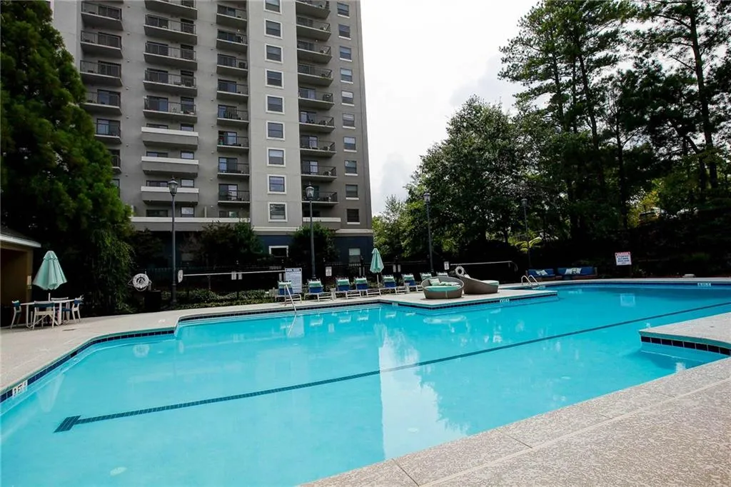 795 Hammond Drive Unit 2201, Sandy Springs, Georgia 30328, 2 Bedrooms Bedrooms, ,2 BathroomsBathrooms,Residential,Sold,795 Hammond Drive Unit 2201,6957433