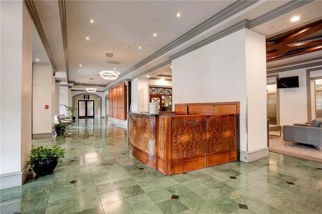 795 Hammond Drive Unit 2201, Sandy Springs, Georgia 30328, 2 Bedrooms Bedrooms, ,2 BathroomsBathrooms,Residential,Sold,795 Hammond Drive Unit 2201,6957433