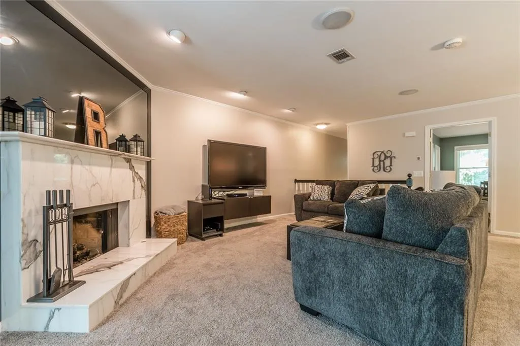 807 Abingdon Way, Atlanta, Georgia 30328, 2 Bedrooms Bedrooms, ,2 BathroomsBathrooms,Residential,Sold,807 Abingdon Way,6583672 807 Abingdon Way, Atlanta, Georgia 30328, 2 Bedrooms Bedrooms, ,2 BathroomsBathrooms,Residential,Sold,807 Abingdon Way,6583672