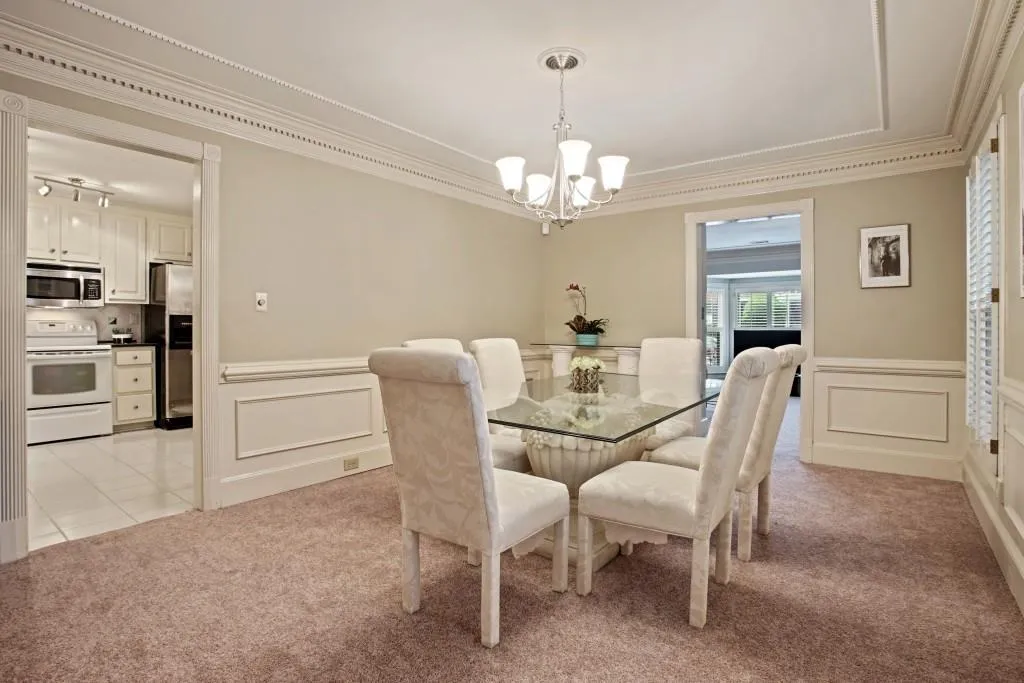 400 Forestgate Court, Sandy Springs, Georgia 30350, 3 Bedrooms Bedrooms, ,2 BathroomsBathrooms,Residential,Sold,400 Forestgate Court,5677115