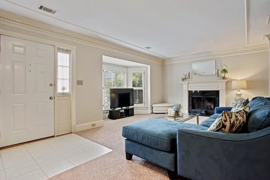 400 Forestgate Court, Sandy Springs, Georgia 30350, 3 Bedrooms Bedrooms, ,2 BathroomsBathrooms,Residential,Sold,400 Forestgate Court,5677115