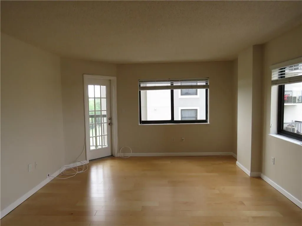 795 Hammond Drive Unit 912, Sandy Springs, Georgia 30328, 1 Bedroom Bedrooms, ,1 BathroomBathrooms,Residential,Sold,795 Hammond Drive Unit 912,5832947