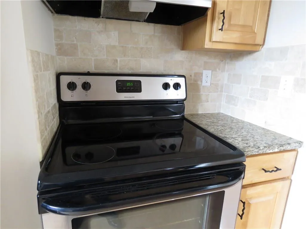 795 Hammond Drive Unit 912, Sandy Springs, Georgia 30328, 1 Bedroom Bedrooms, ,1 BathroomBathrooms,Residential,Sold,795 Hammond Drive Unit 912,5832947
