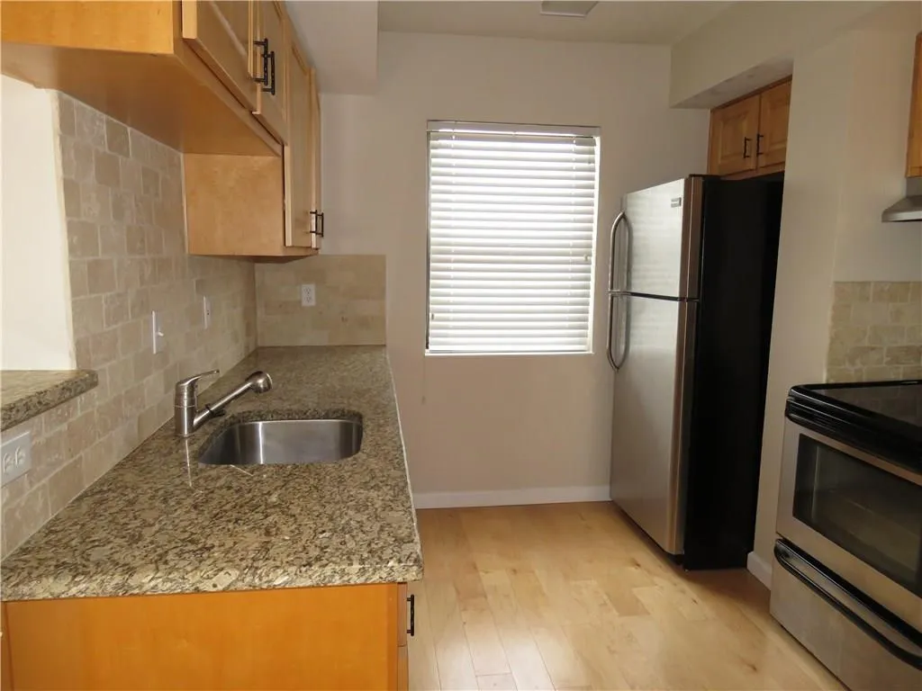 795 Hammond Drive Unit 912, Sandy Springs, Georgia 30328, 1 Bedroom Bedrooms, ,1 BathroomBathrooms,Residential,Sold,795 Hammond Drive Unit 912,5832947