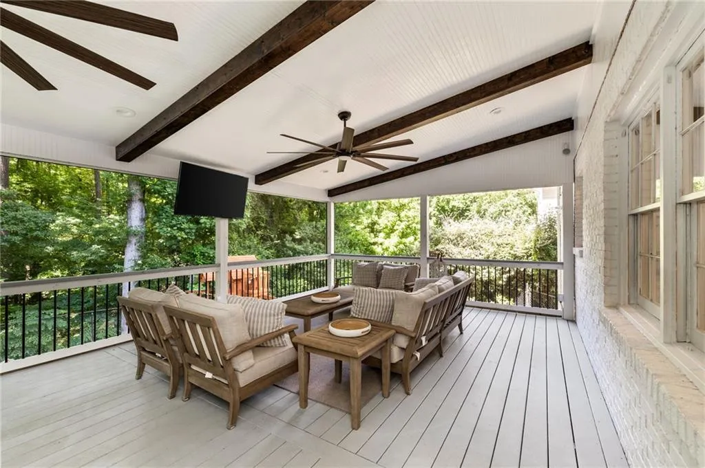6780 River Springs Lane, Atlanta, Georgia 30328, 5 Bedrooms Bedrooms, ,3 BathroomsBathrooms,Residential,Sold,6780 River Springs Lane,7442183
