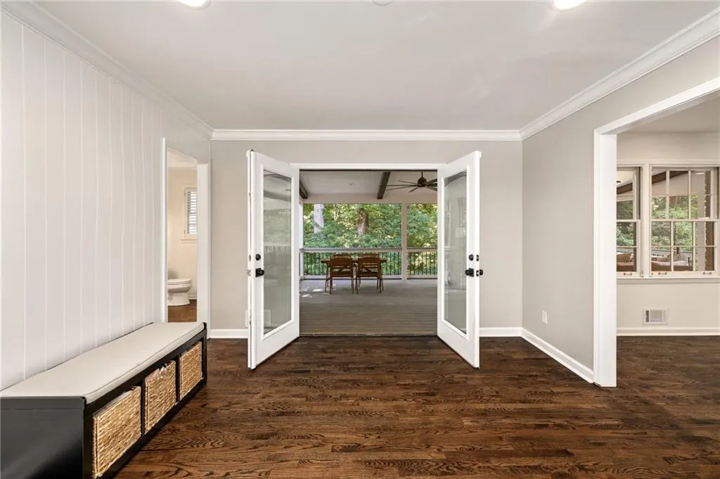 6780 River Springs Lane, Atlanta, Georgia 30328, 5 Bedrooms Bedrooms, ,3 BathroomsBathrooms,Residential,Sold,6780 River Springs Lane,7442183