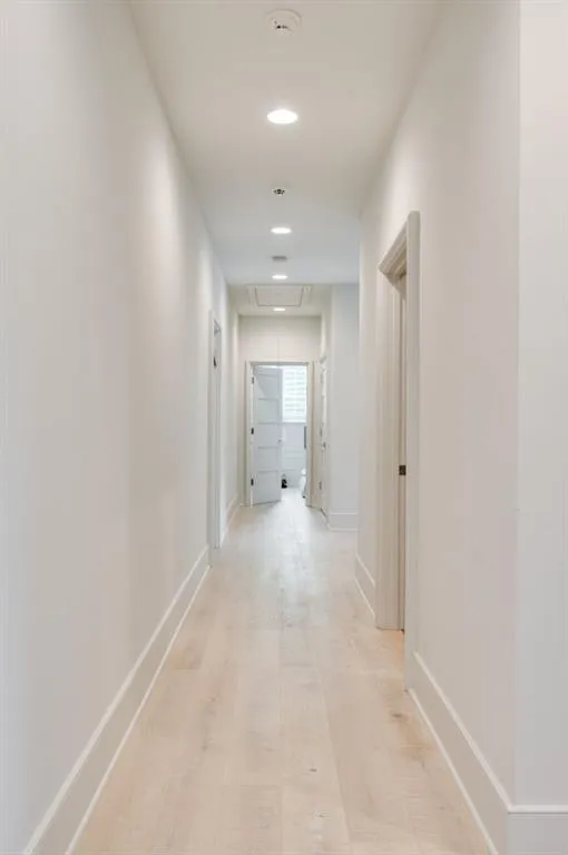 1845 Spalding Drive, Sandy Springs, Georgia 30350, 6 Bedrooms Bedrooms, ,6 BathroomsBathrooms,Residential,Sold,1845 Spalding Drive,7040385