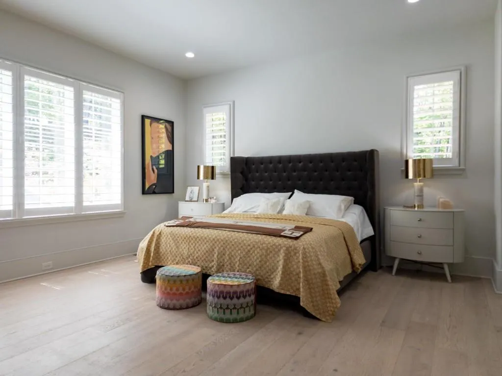 1845 Spalding Drive, Sandy Springs, Georgia 30350, 6 Bedrooms Bedrooms, ,6 BathroomsBathrooms,Residential,Sold,1845 Spalding Drive,7040385