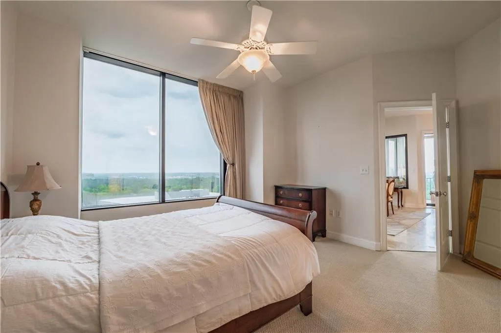 2828 Peachtree Road Nw Unit 1501, Atlanta, Georgia 30305, 2 Bedrooms Bedrooms, ,2 BathroomsBathrooms,Residential,For Sale,2828 Peachtree Road Nw Unit 1501,7576121