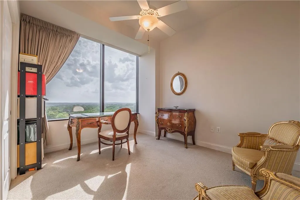 2828 Peachtree Road Nw Unit 1501, Atlanta, Georgia 30305, 2 Bedrooms Bedrooms, ,2 BathroomsBathrooms,Residential,For Sale,2828 Peachtree Road Nw Unit 1501,7576121