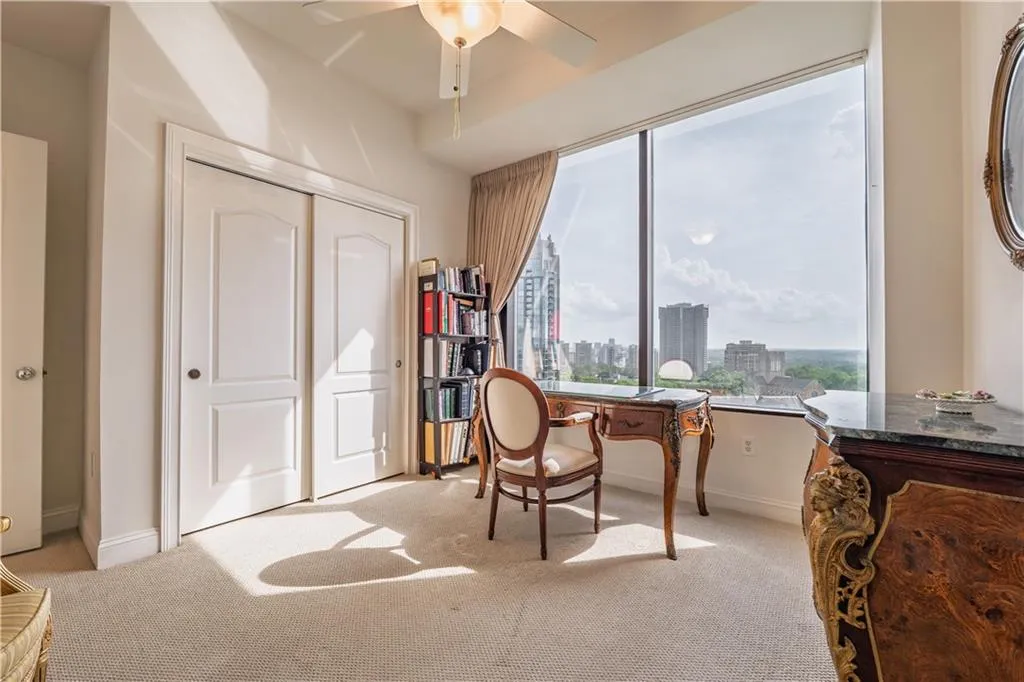 2828 Peachtree Road Nw Unit 1501, Atlanta, Georgia 30305, 2 Bedrooms Bedrooms, ,2 BathroomsBathrooms,Residential,For Sale,2828 Peachtree Road Nw Unit 1501,7576121