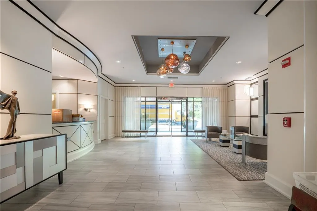 2828 Peachtree Road Nw Unit 1501, Atlanta, Georgia 30305, 2 Bedrooms Bedrooms, ,2 BathroomsBathrooms,Residential,For Sale,2828 Peachtree Road Nw Unit 1501,7576121