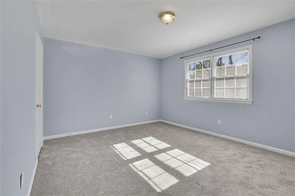 6520 Roswell Road Unit 77, Atlanta, Georgia 30328, 2 Bedrooms Bedrooms, ,1 BathroomBathrooms,Residential,Sold,6520 Roswell Road Unit 77,7429605