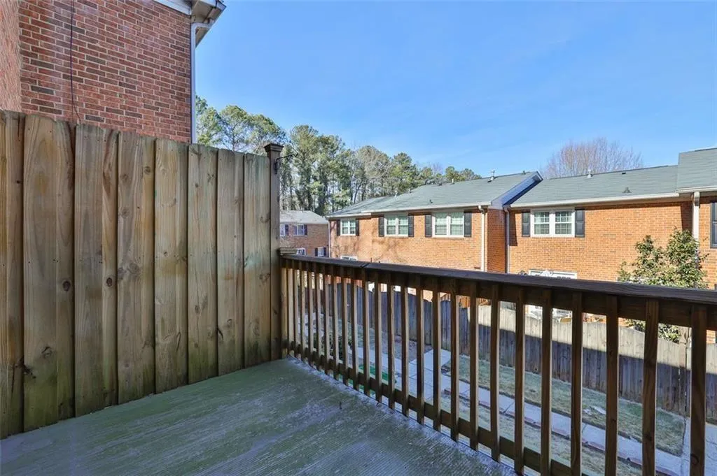 6520 Roswell Road Unit 77, Atlanta, Georgia 30328, 2 Bedrooms Bedrooms, ,1 BathroomBathrooms,Residential,Sold,6520 Roswell Road Unit 77,7429605