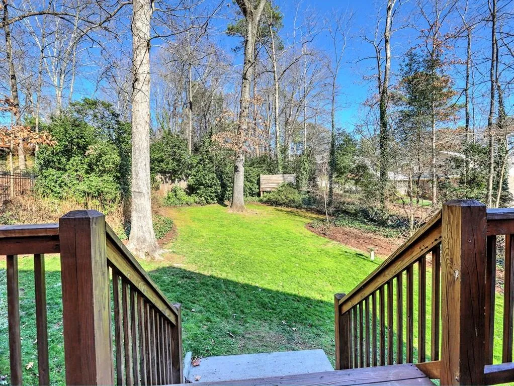 460 Wyncourtney Drive, Sandy Springs, Georgia 30328, 5 Bedrooms Bedrooms, ,4 BathroomsBathrooms,Residential,Sold,460 Wyncourtney Drive,6664424