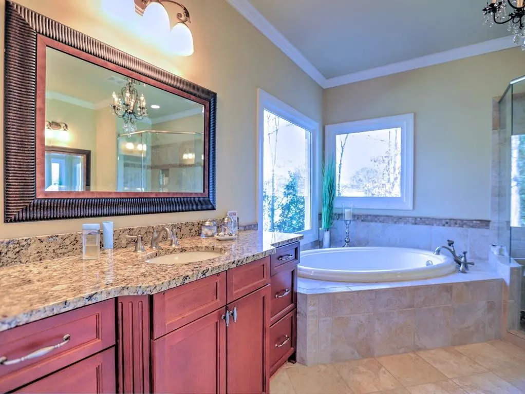 460 Wyncourtney Drive, Sandy Springs, Georgia 30328, 5 Bedrooms Bedrooms, ,4 BathroomsBathrooms,Residential,Sold,460 Wyncourtney Drive,6664424