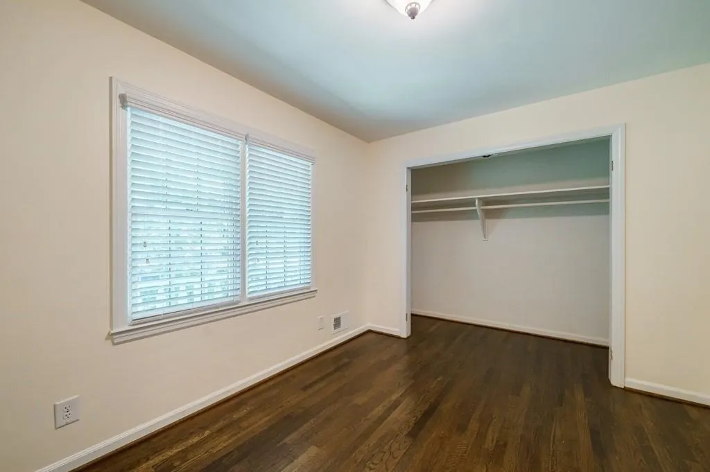7135 Brandon Mill Road, Sandy Springs, Georgia 30328, 5 Bedrooms Bedrooms, ,4 BathroomsBathrooms,Residential,Sold,7135 Brandon Mill Road,7064847