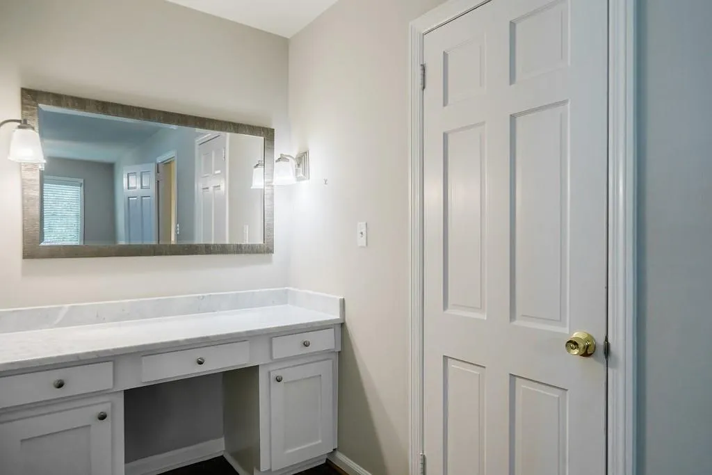 7135 Brandon Mill Road, Sandy Springs, Georgia 30328, 5 Bedrooms Bedrooms, ,4 BathroomsBathrooms,Residential,Sold,7135 Brandon Mill Road,7064847