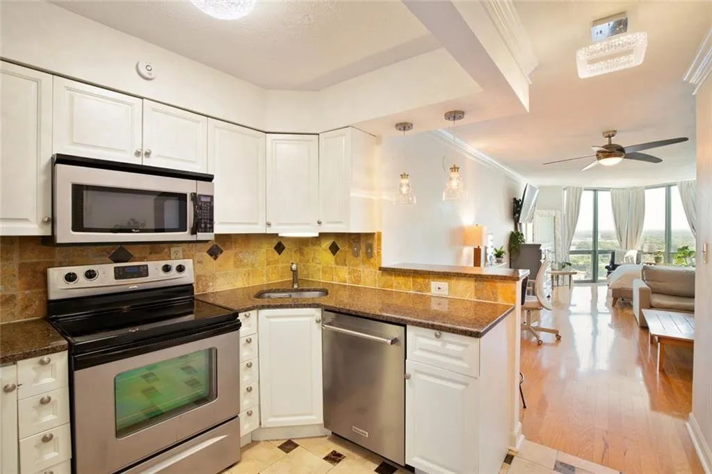 2870 Pharr Court South Nw Unit 2403, Atlanta, Georgia 30305, 1 Bedroom Bedrooms, 0 ,1 BathroomBathrooms,Residential,For Sale,2870 Pharr Court South Nw Unit 2403,7842410