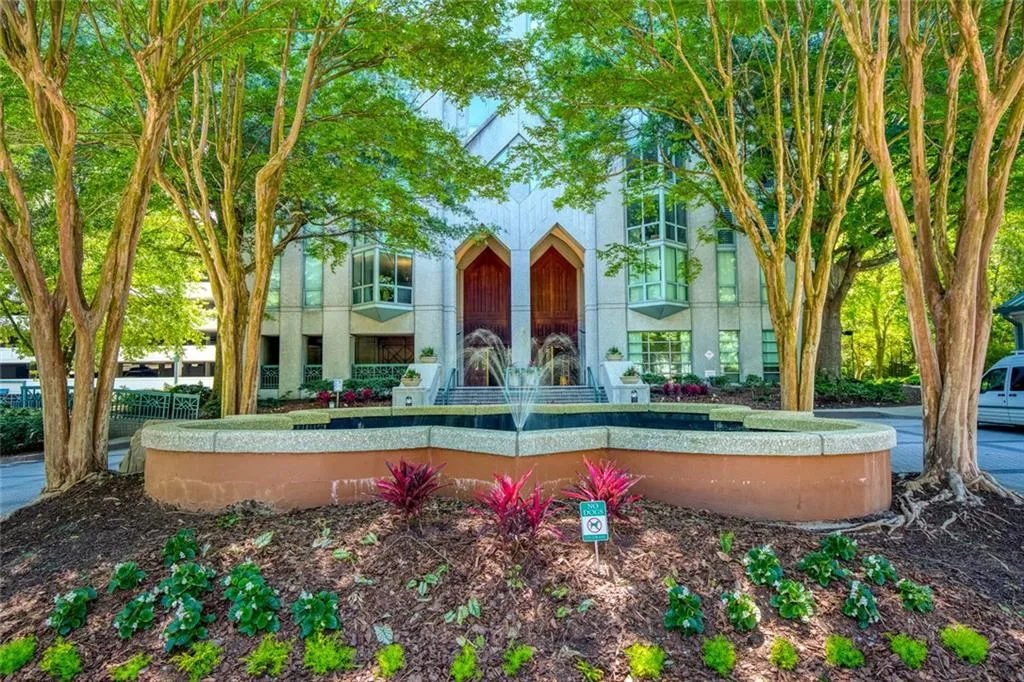 2870 Pharr Court South Nw Unit 2403, Atlanta, Georgia 30305, 1 Bedroom Bedrooms, 0 ,1 BathroomBathrooms,Residential,For Sale,2870 Pharr Court South Nw Unit 2403,7842410