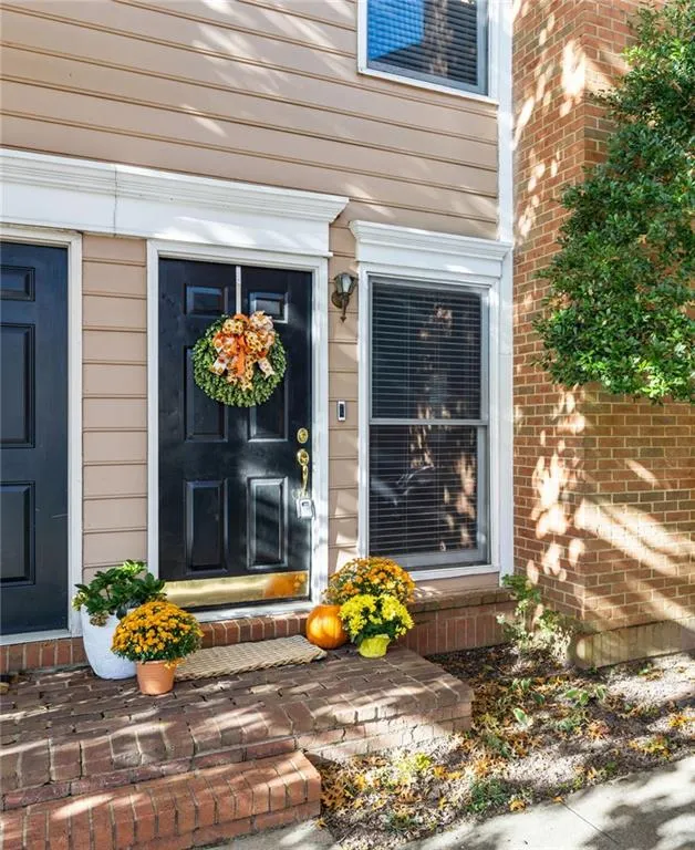 7500 Roswell Road Unit 99, Atlanta, Georgia 30350, 2 Bedrooms Bedrooms, ,2 BathroomsBathrooms,Residential,Sold,7500 Roswell Road Unit 99,7472573