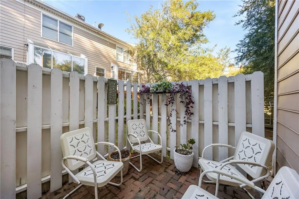 7500 Roswell Road Unit 99, Atlanta, Georgia 30350, 2 Bedrooms Bedrooms, ,2 BathroomsBathrooms,Residential,Sold,7500 Roswell Road Unit 99,7472573