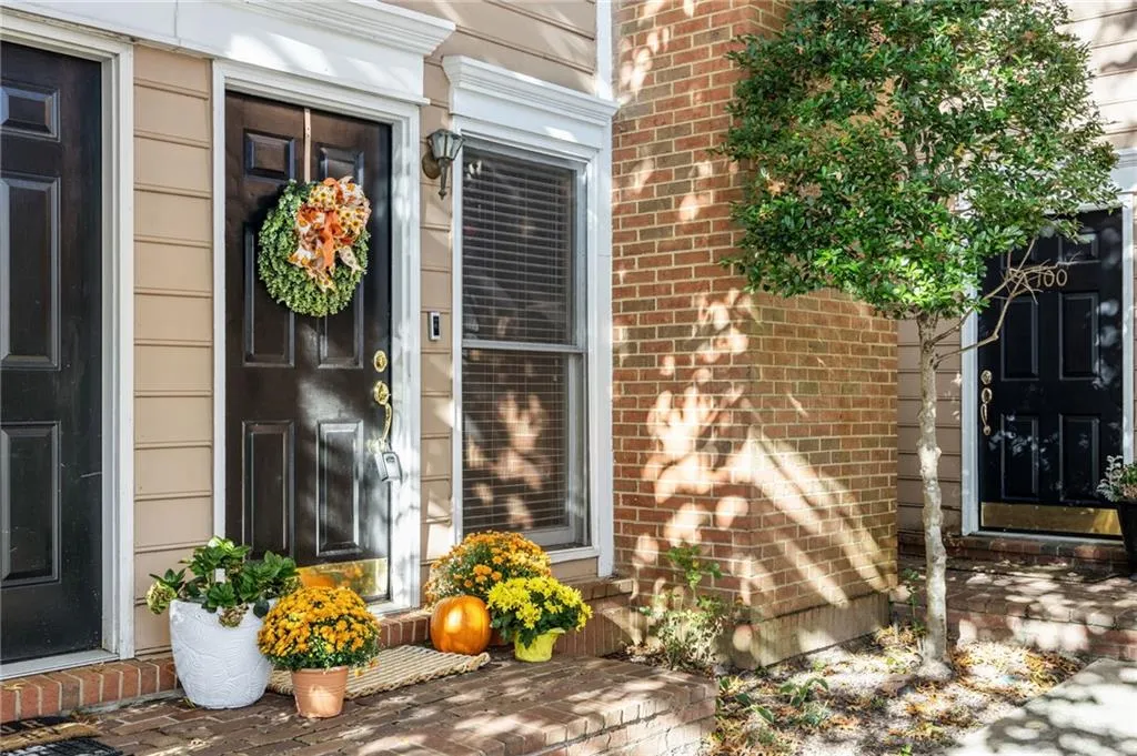 7500 Roswell Road Unit 99, Atlanta, Georgia 30350, 2 Bedrooms Bedrooms, ,2 BathroomsBathrooms,Residential,Sold,7500 Roswell Road Unit 99,7472573