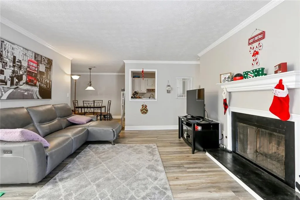 605 Natchez Trace, Sandy Springs, Georgia 30350, 2 Bedrooms Bedrooms, ,2 BathroomsBathrooms,Residential,Sold,605 Natchez Trace,6981081 605 Natchez Trace, Sandy Springs, Georgia 30350, 2 Bedrooms Bedrooms, ,2 BathroomsBathrooms,Residential,Sold,605 Natchez Trace,6981081