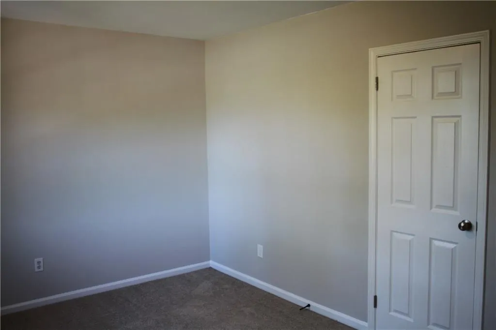6520 Roswell Road Ne Unit 81, Sandy Springs, Georgia 30328, 2 Bedrooms Bedrooms, ,1 BathroomBathrooms,Residential,Sold,6520 Roswell Road Ne Unit 81,6619877