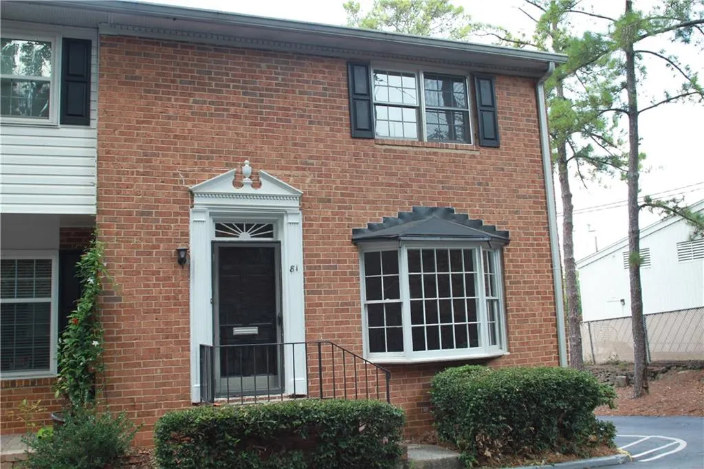 6520 Roswell Road Ne Unit 81, Sandy Springs, Georgia 30328, 2 Bedrooms Bedrooms, ,1 BathroomBathrooms,Residential,Sold,6520 Roswell Road Ne Unit 81,6619877