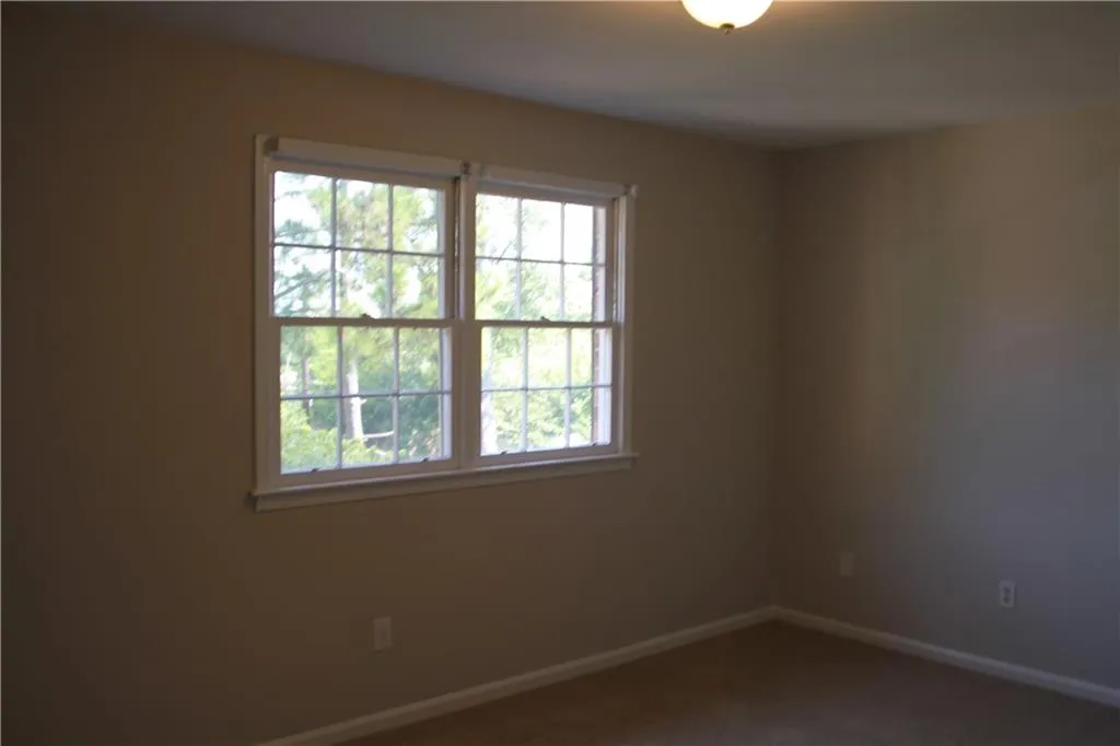 6520 Roswell Road Ne Unit 81, Sandy Springs, Georgia 30328, 2 Bedrooms Bedrooms, ,1 BathroomBathrooms,Residential,Sold,6520 Roswell Road Ne Unit 81,6619877