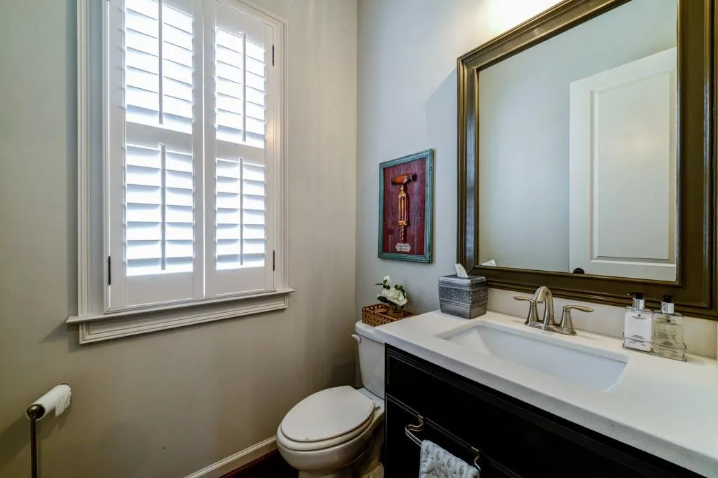 969 Thibideau Court, Sandy Springs, Georgia 30328, 3 Bedrooms Bedrooms, ,3 BathroomsBathrooms,Residential,Sold,969 Thibideau Court,5856287