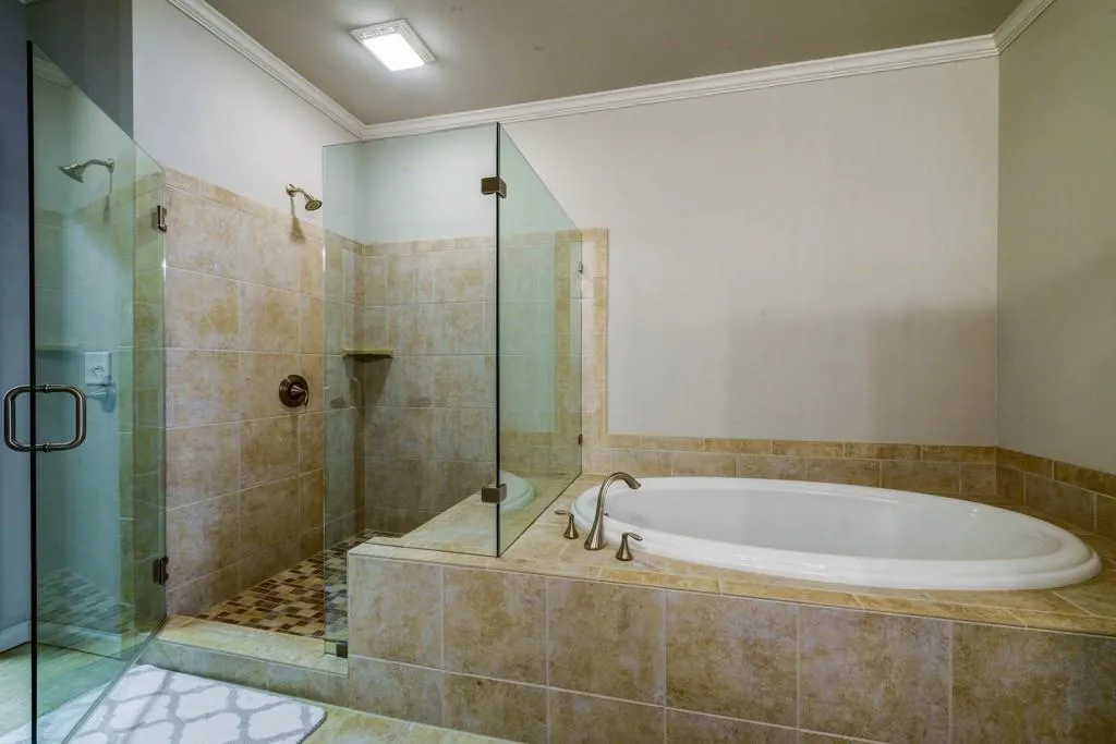 969 Thibideau Court, Sandy Springs, Georgia 30328, 3 Bedrooms Bedrooms, ,3 BathroomsBathrooms,Residential,Sold,969 Thibideau Court,5856287