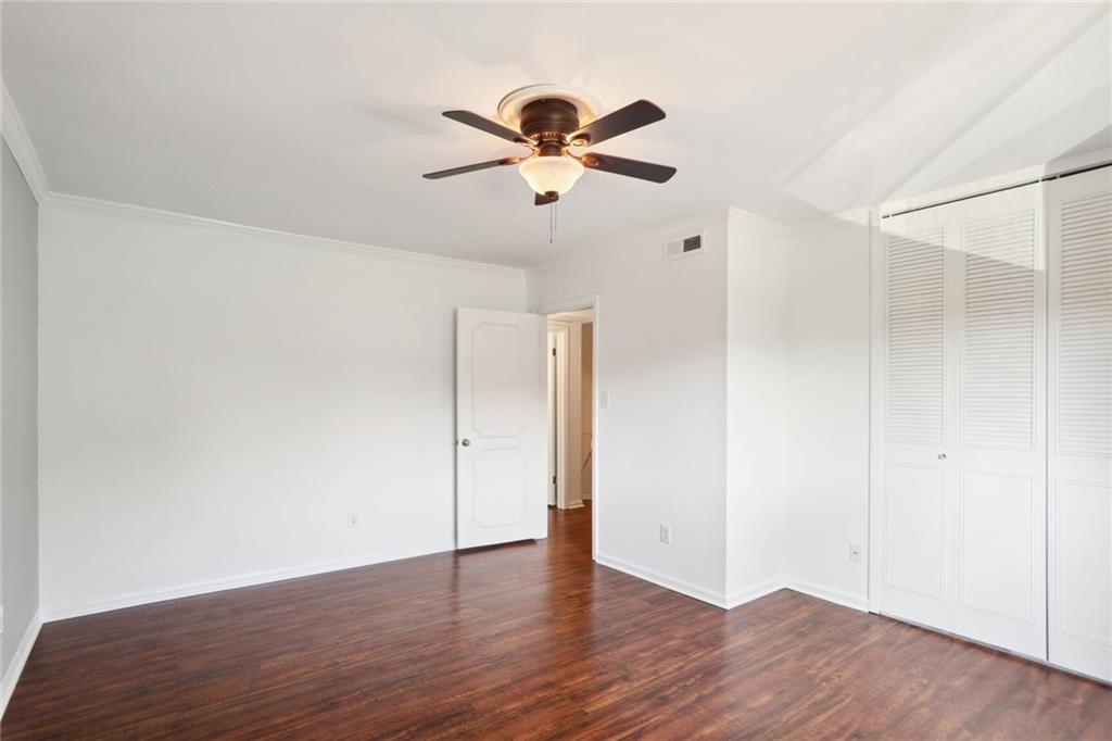 5400 Roswell Road Unit O5, Atlanta, Georgia 30342, 2 Bedrooms Bedrooms, ,1 BathroomBathrooms,Residential,Sold,5400 Roswell Road Unit O5,7271487