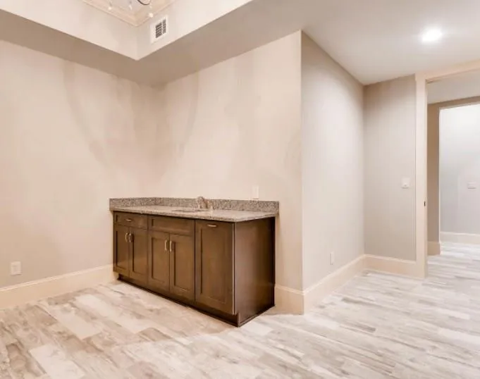 625 W Northway Lane, Atlanta, Georgia 30342, 6 Bedrooms Bedrooms, ,6 BathroomsBathrooms,Residential,Sold,625 W Northway Lane,5963813