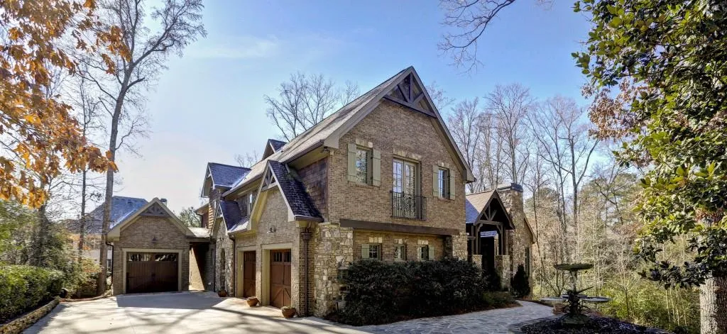 625 W Northway Lane, Atlanta, Georgia 30342, 6 Bedrooms Bedrooms, ,6 BathroomsBathrooms,Residential,Sold,625 W Northway Lane,5963813