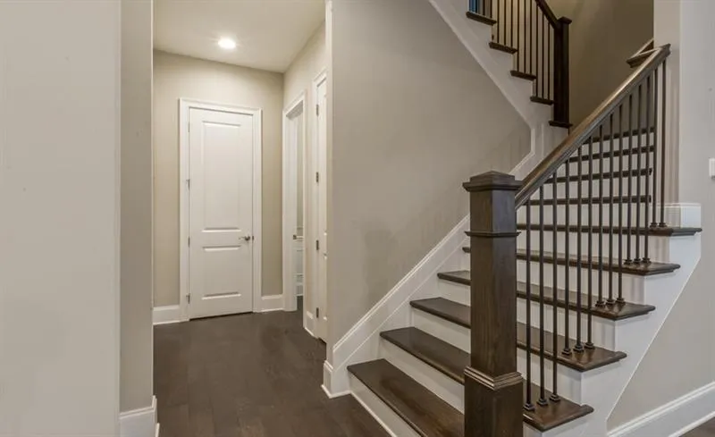 6398 Lucent Lane, Sandy Springs, Georgia 30328, 6 Bedrooms Bedrooms, ,5 BathroomsBathrooms,Residential,Sold,6398 Lucent Lane,6603793
