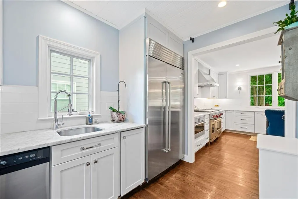 970 Lindbergh Drive Ne, Atlanta, Georgia 30324, 2 Bedrooms Bedrooms, ,1 BathroomBathrooms,Residential,For Sale,970 Lindbergh Drive Ne,7614866