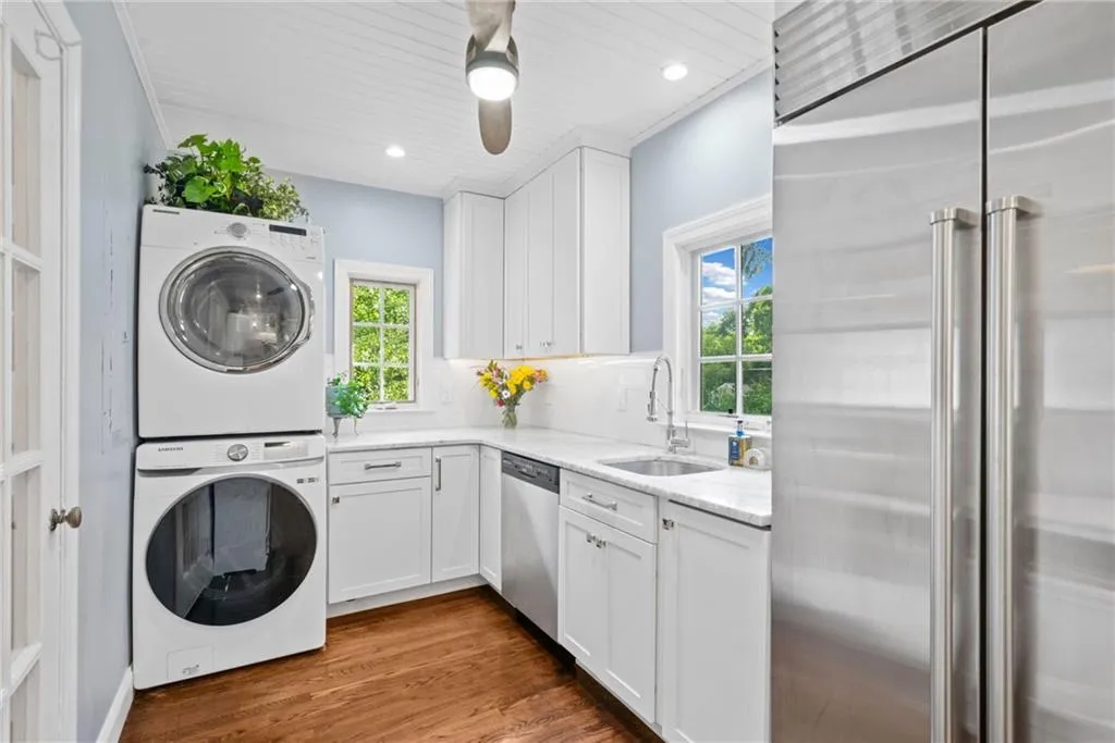 970 Lindbergh Drive Ne, Atlanta, Georgia 30324, 2 Bedrooms Bedrooms, ,1 BathroomBathrooms,Residential,For Sale,970 Lindbergh Drive Ne,7614866