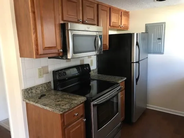 6900 Roswell Road Unit D3, Atlanta, Georgia 30328, 3 Bedrooms Bedrooms, ,2 BathroomsBathrooms,Residential,Sold,6900 Roswell Road Unit D3,5892031
