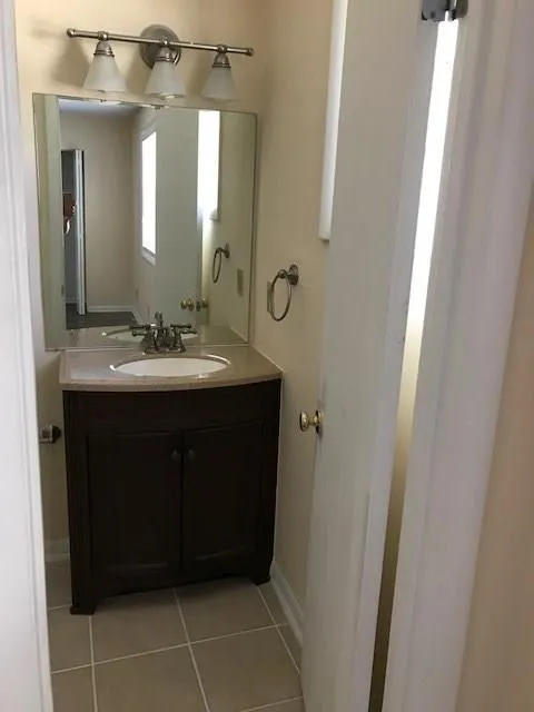 6900 Roswell Road Unit D3, Atlanta, Georgia 30328, 3 Bedrooms Bedrooms, ,2 BathroomsBathrooms,Residential,Sold,6900 Roswell Road Unit D3,5892031