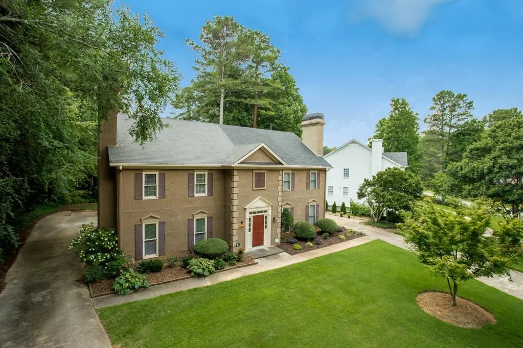 9135 Carroll Manor Drive, Sandy Springs, Georgia 30350, 3 Bedrooms Bedrooms, ,2 BathroomsBathrooms,Residential,Sold,9135 Carroll Manor Drive,6031534