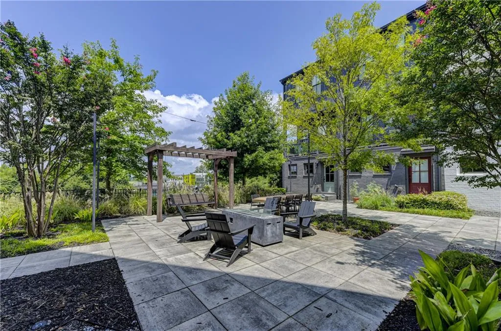 900 Brees Court, Atlanta, Georgia 30318, 2 Bedrooms Bedrooms, ,2 BathroomsBathrooms,Residential,For Sale,900 Brees Court,7631877