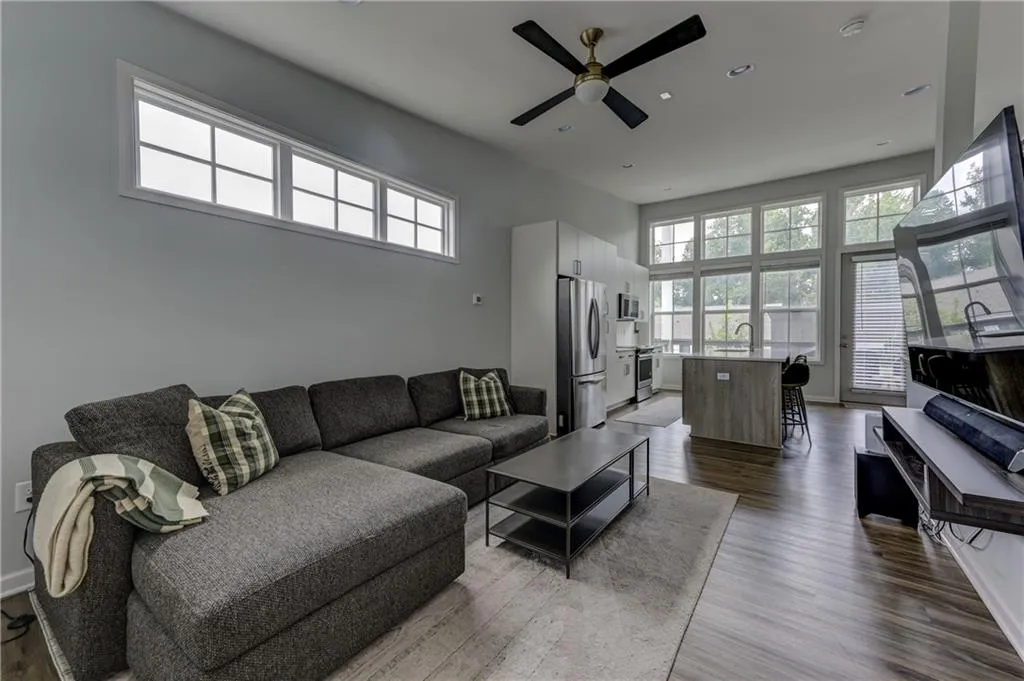 900 Brees Court, Atlanta, Georgia 30318, 2 Bedrooms Bedrooms, ,2 BathroomsBathrooms,Residential,For Sale,900 Brees Court,7631877