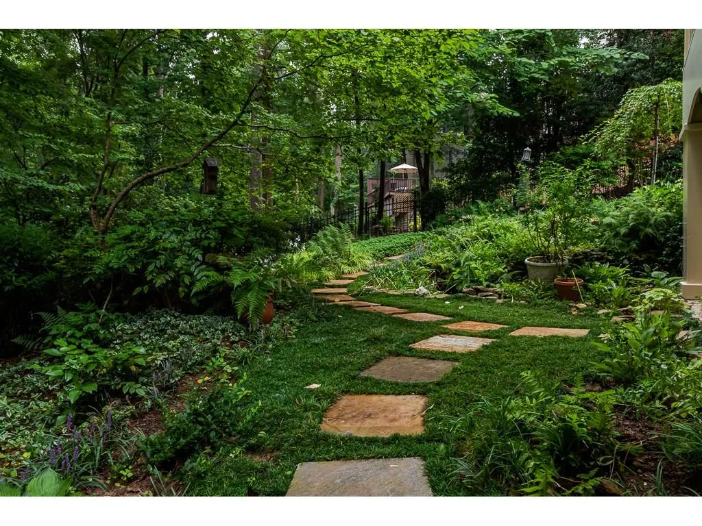 2930 Coles Way, Atlanta, Georgia 30350, 5 Bedrooms Bedrooms, ,4 BathroomsBathrooms,Residential,Sold,2930 Coles Way,6057544