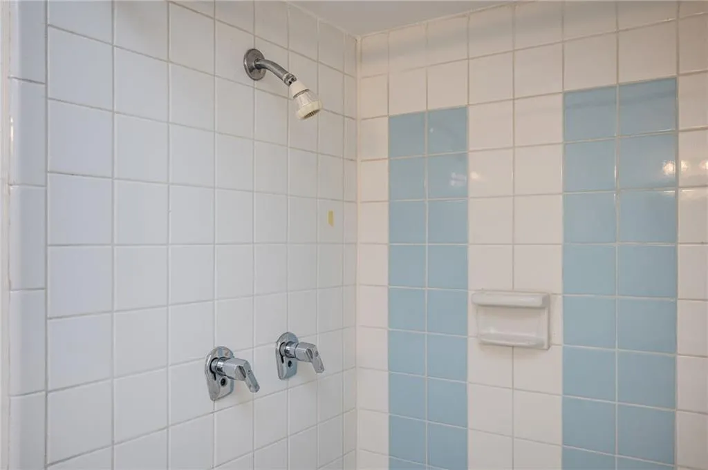 346 Carpenter Drive Unit 22, Atlanta, Georgia 30328, 2 Bedrooms Bedrooms, ,2 BathroomsBathrooms,Residential,For Sale,346 Carpenter Drive Unit 22,7697749