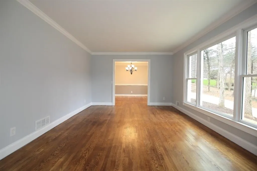 150 N Mill Road, Sandy Springs, Georgia 30328, 4 Bedrooms Bedrooms, ,3 BathroomsBathrooms,Residential,Sold,150 N Mill Road,5977954
